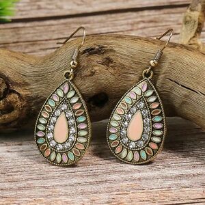 NEW women‘s Vintage BOHO Drop earrings